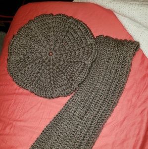 Hat and Infiniti scarf